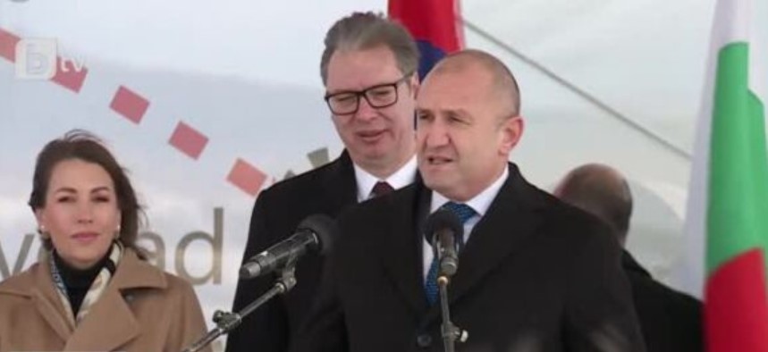 Президентът Румен Радев и сръбският му колега Александър Вучич дадоха